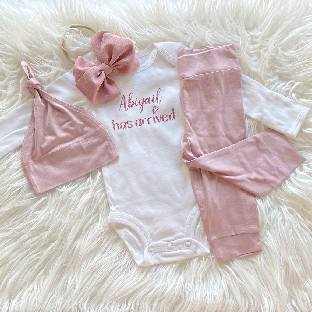 Blush Mauve Coming Home Outfit